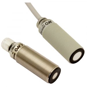 M.D. MICRO DETECTORS: Sensori ultrasonici a diffusione cilindrici M18 corpo corto Serie UK6 e UKR6